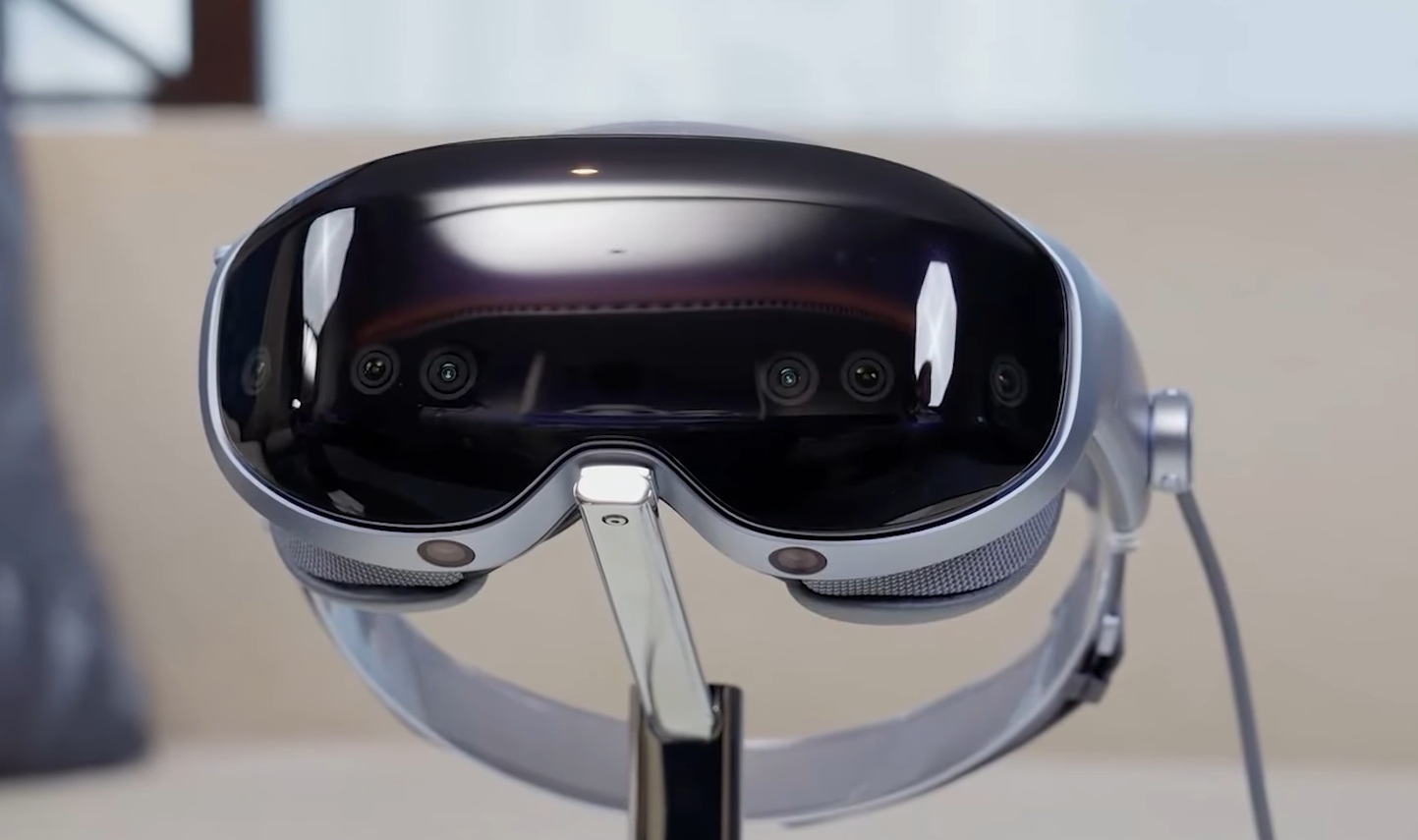 Vivo Vision MR Headset